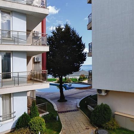 Panorama Krim Beach Apartment Ravda Extérieur photo